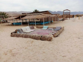 Antika beach camp